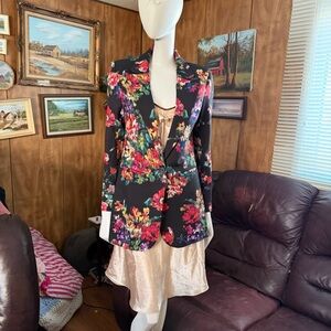 Liverpool Los Angeles Floral Blazer